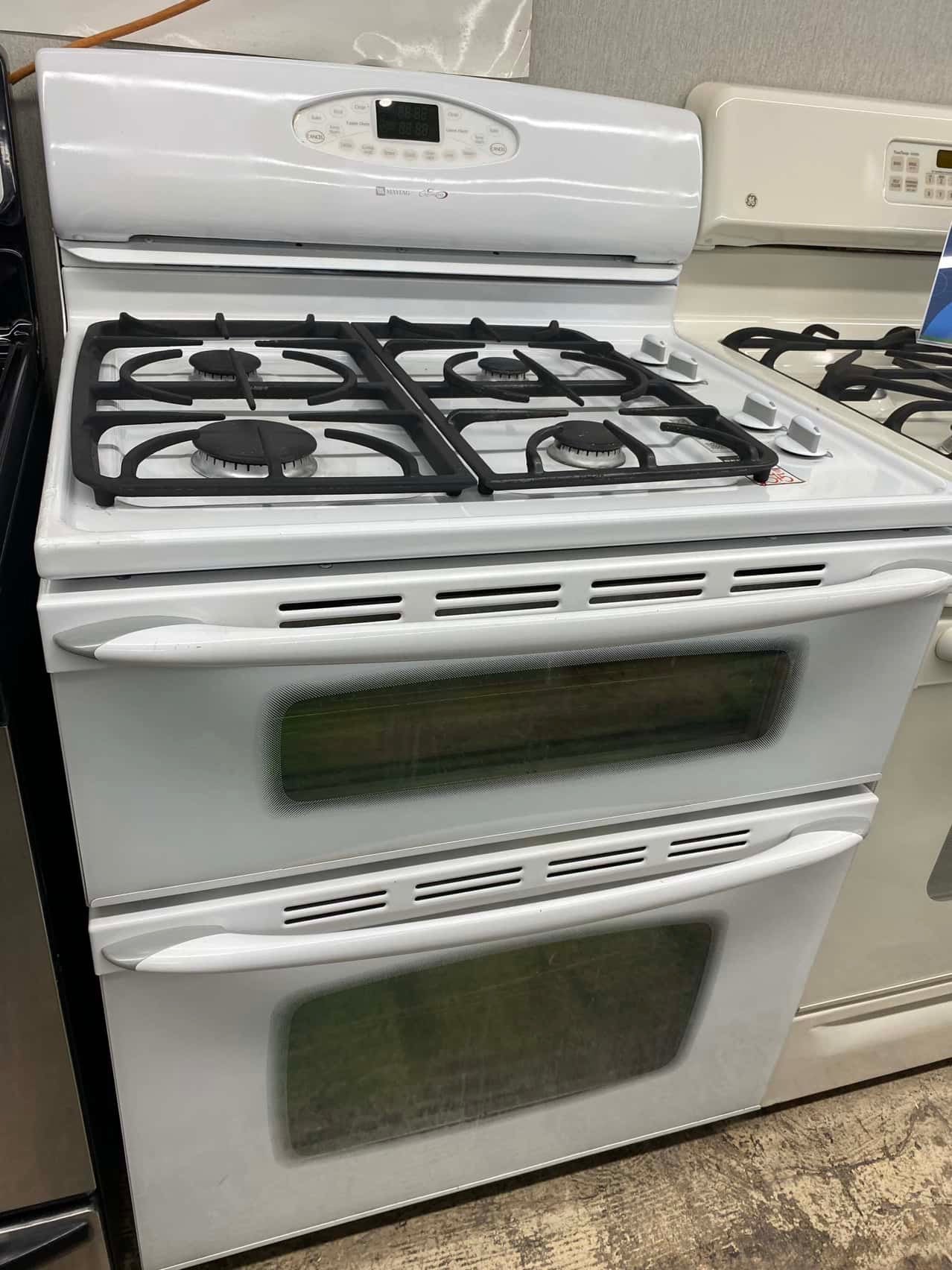 Item: #GR217  — Maytag  gas range white 4 burner  double oven  broil 30 in