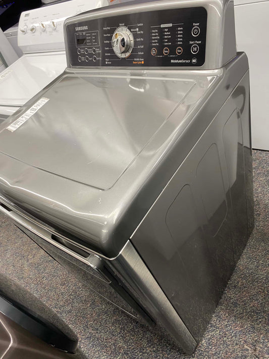 ITEM #GD205 Samsung  gas dryer gray side x side 27”