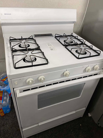 ITEM #GR619 Frigidaire white gas range 4 burner 30 in