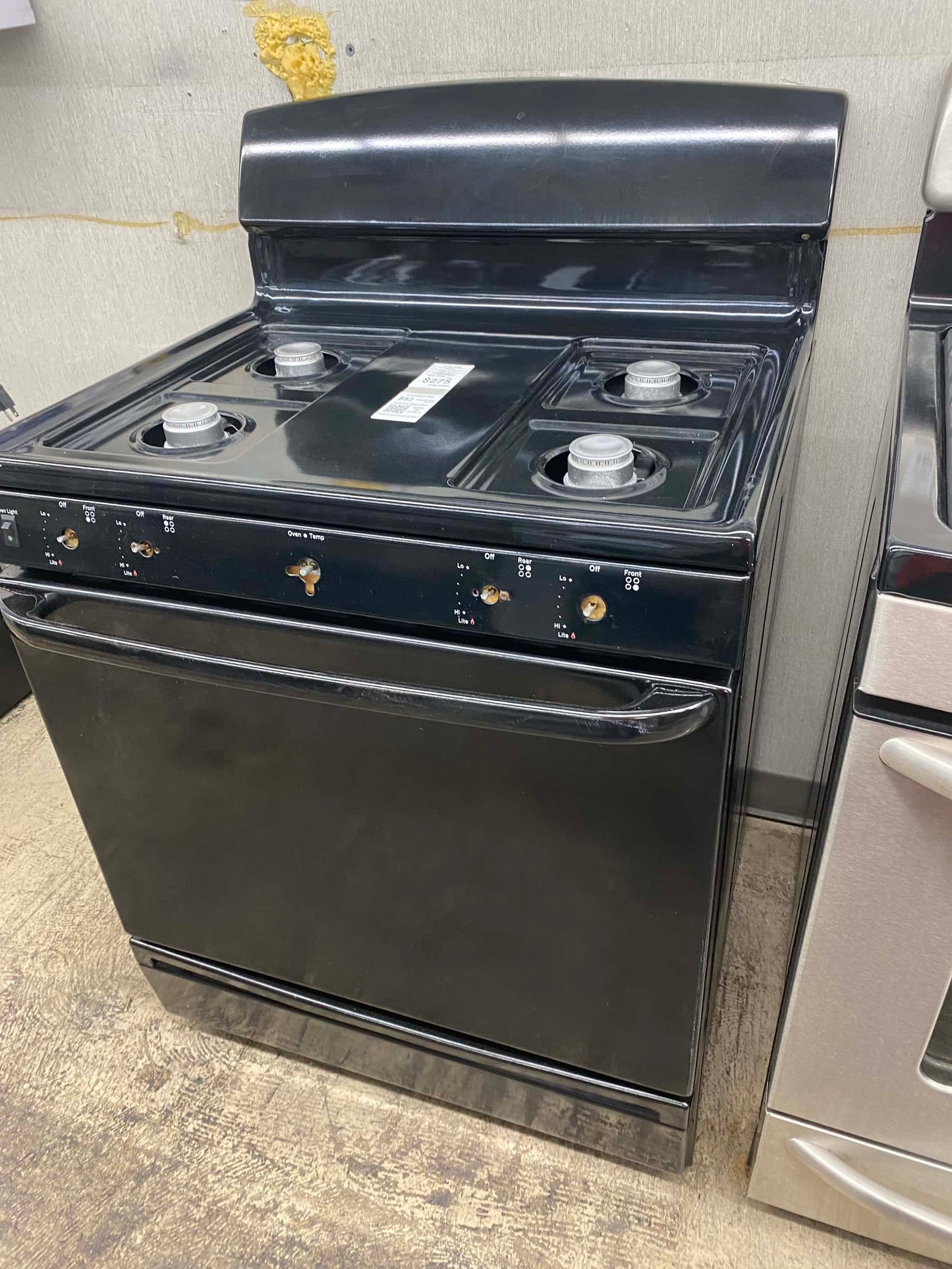 ITEM #GR300  GE  Stainless steel gas range 4  30 inch *more pictures soon .